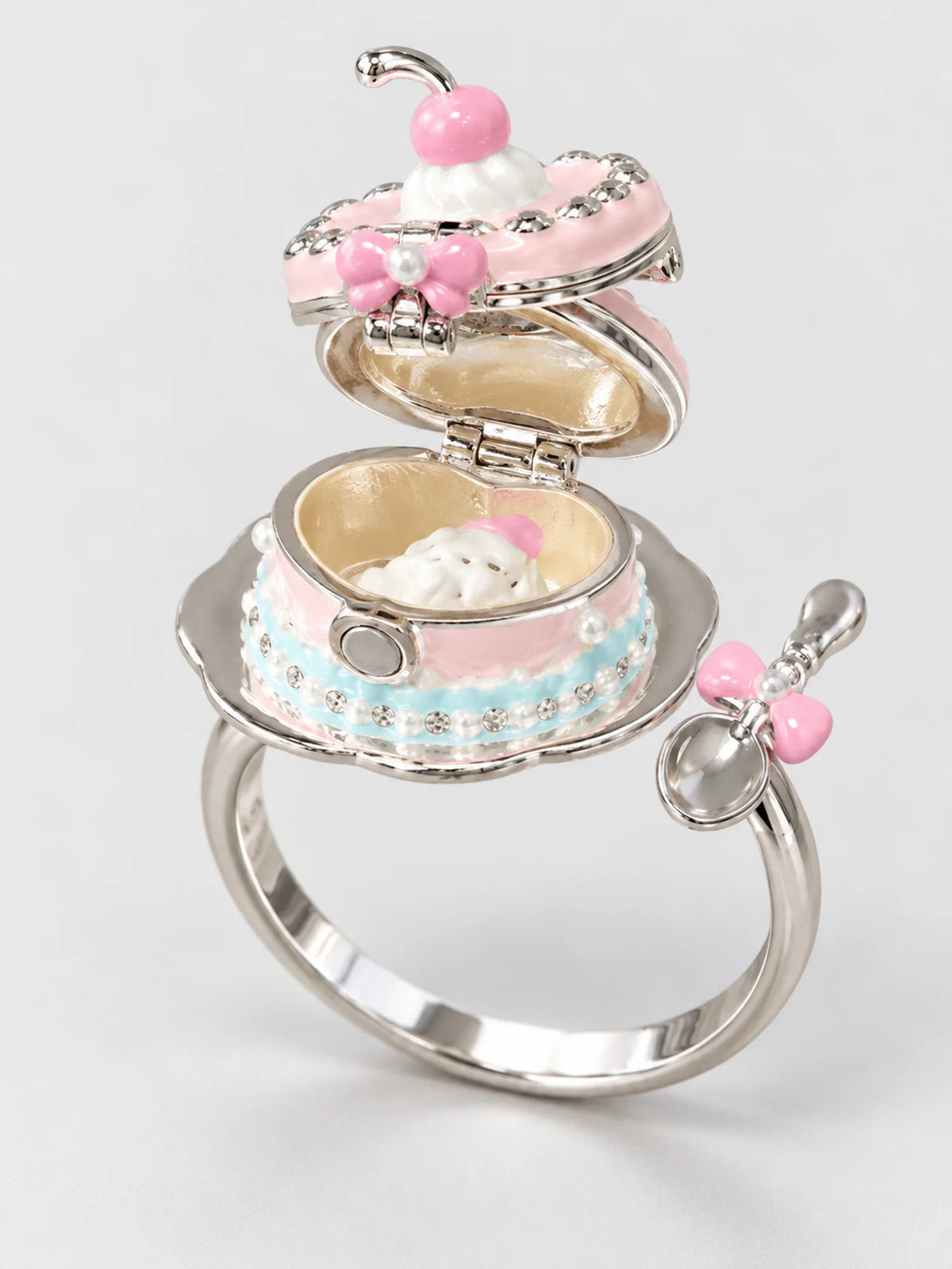 Cherry Cream Cake Spinner Ring – 925 Silver-Plated